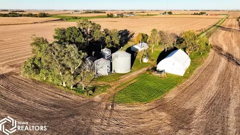 Exterior - 3115 L Ave, Adel, IA 50003 photo 1 of 1