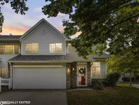 150 S Prairie View Dr #612, West Des Moines, IA 50266
