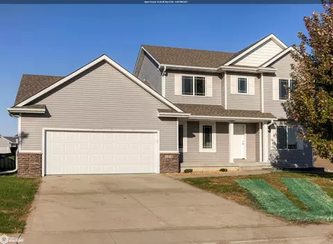 1216 90th St, West Des Moines, IA 50266