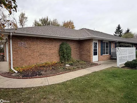 1708 Linden Dr # B, Fairfield, IA 52556