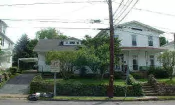 27-29 E Swallows St, Pittston, PA 18640