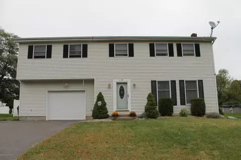 139 Butternut Rd, Shavertown, PA 18708 photo 1
