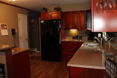 139 Butternut Rd, Shavertown, PA 18708 photo 4
