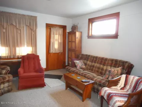 1021 E Broad St, Hazleton, PA 18201 photo 2