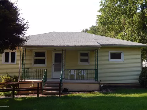 45 Belford St, Shavertown, PA 18708 photo 6
