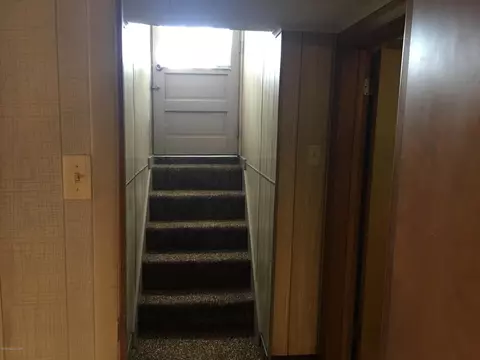 831 Carson St, Hazleton, PA 18201 photo 18