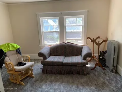 264 E State St, Nanticoke, PA 18634 photo 18