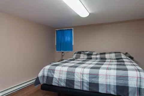 204 Sussex St, Old Forge, PA 18518 photo 9