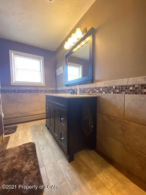 344 Carleton Ave, Hazleton, PA 18201 photo 13