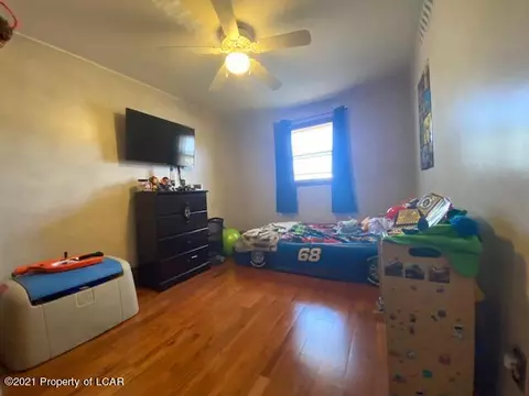 344 Carleton Ave, Hazleton, PA 18201 photo 17