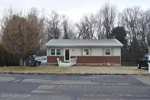 47 Garrison Rd, Hazle Township, PA 18202 photo 1