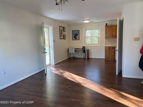 47 Garrison Rd, Hazle Township, PA 18202 photo 5