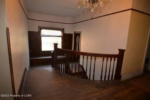 75 Loop Rd, Mountain Top, PA 18707 photo 13