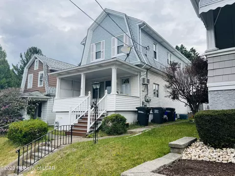 715 Seybert St, Hazleton, PA 18201