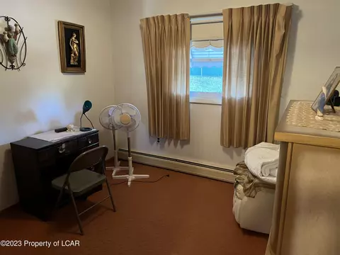 1003 N Manhattan Ct, Hazleton, PA 18201 photo 17