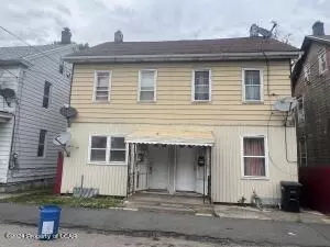 209 E Grn, Street, PA 18201 photo 1