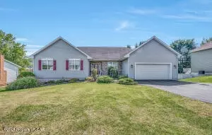 168 E Meadow St, Lake Lehman, PA 18708 photo 1