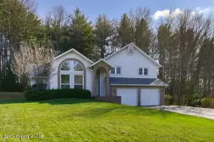 660 Beaver Brook Rd, Shavertown, PA 18708 photo 1