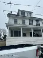 334 E Beech St, Hazleton, PA 18201 photo 1