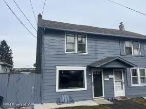 425 E Walnut St, Hazleton, PA 18201 photo 1