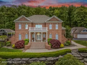 1420 Oak Dr, Shavertown, PA 18708 photo 1