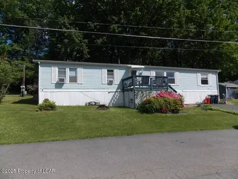 369 West Dr, Inkerman, PA 18640