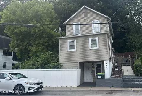 256 Kelly St, Luzerne, PA 18709
