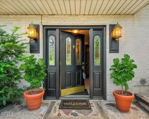 779 Evans St, Hazleton, PA 18201 photo 9