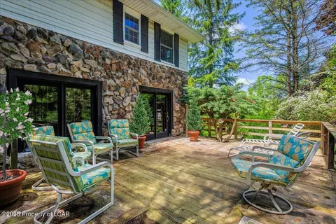 779 Evans St, Hazleton, PA 18201 photo 40