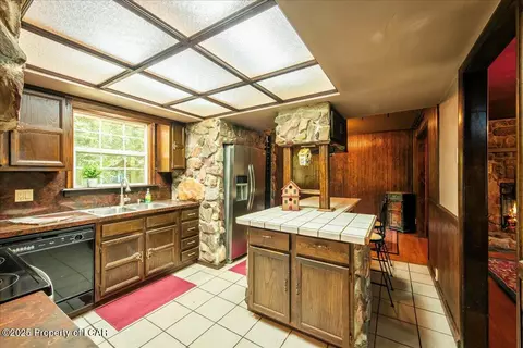 779 Evans St, Hazleton, PA 18201 photo 31