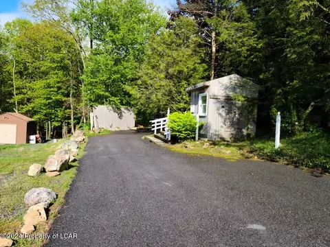 779 Evans St, Hazleton, PA 18201 photo 47