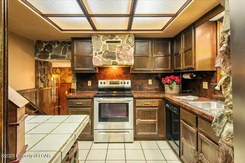 779 Evans St, Hazleton, PA 18201 photo 30