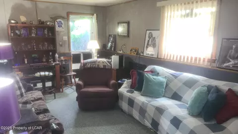 22 E Clay Ave, West Hazleton, PA 18202 photo 13