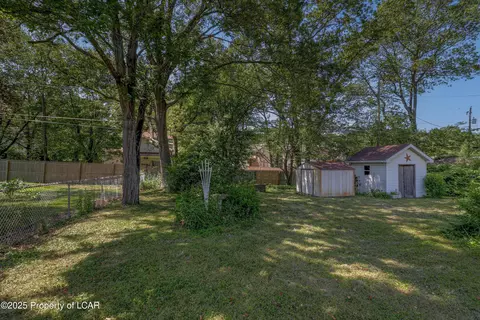 112 Bent Pine Trl, Hazle Township, PA 18202 photo 30