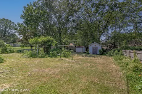 112 Bent Pine Trl, Hazle Township, PA 18202 photo 29