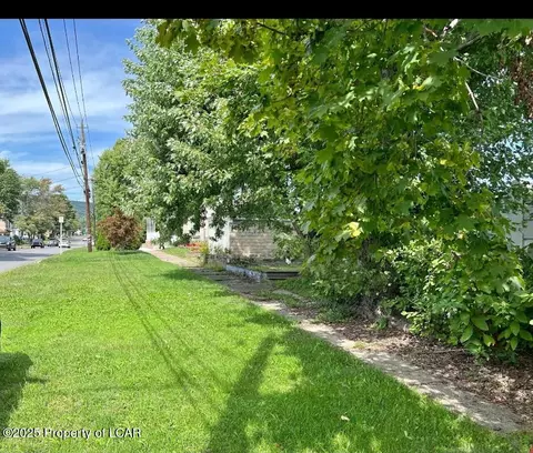 River Street, Forty Fort, PA 18704