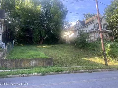 171 Scott St, Wilkes-barre, PA 18702