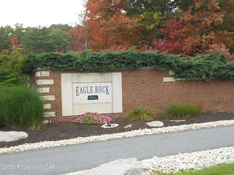 Th.175 Spicebush Drive, Hazle Township, PA 18202