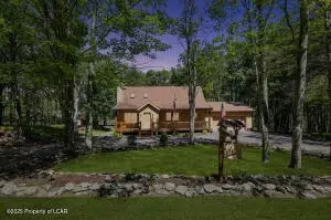 9 Osprey Cir, Lake Ariel, PA 18436