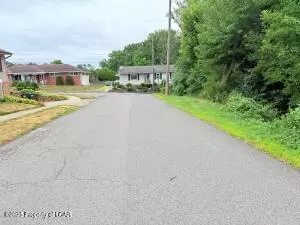 1 Watson St, Wyoming, PA 18644