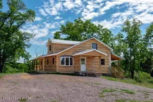 994 Broadway Rd, Shickshinny, PA 18655