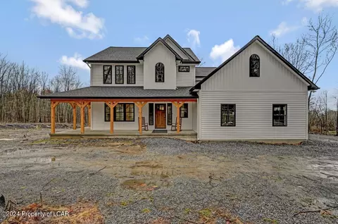 290 Buck Blvd, White Haven, PA 18661