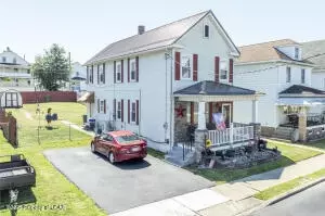 361 E Union St, Nanticoke, PA 18634