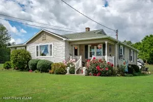 5492 Main Rd, Sweet Valley, PA 18656