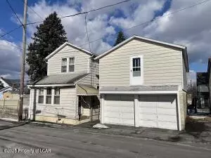 9 E Maple St, Hazleton, PA 18202 photo 1