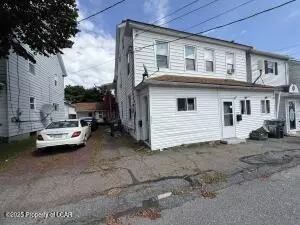 351 Ridge St, Freeland, PA 18224