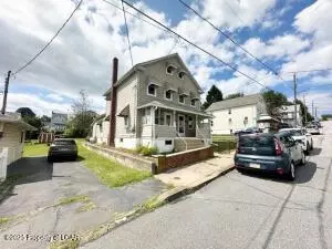 534 Cedar St, Freeland, PA 18224
