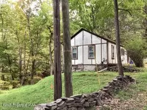 265 Bowman Hollow Rd, Mehoopany, PA 18629