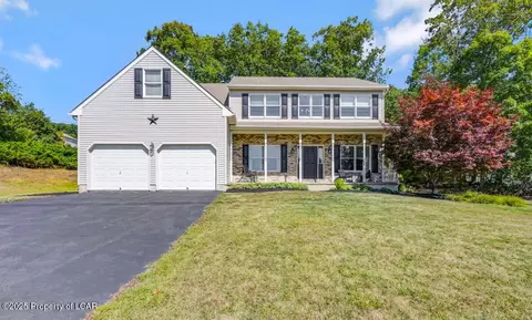 95 Teaberry Dr, Drums, PA 18222