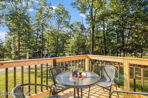 Exterior - 2205 Walnut Trl, Bushkill, PA 18324 photo 1 of 6